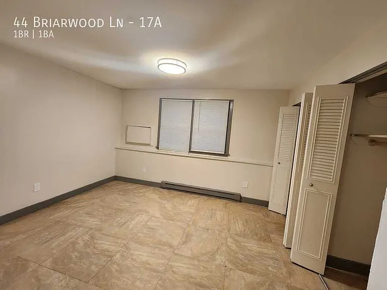 44 Briarwood Ln #17A — Photo 6