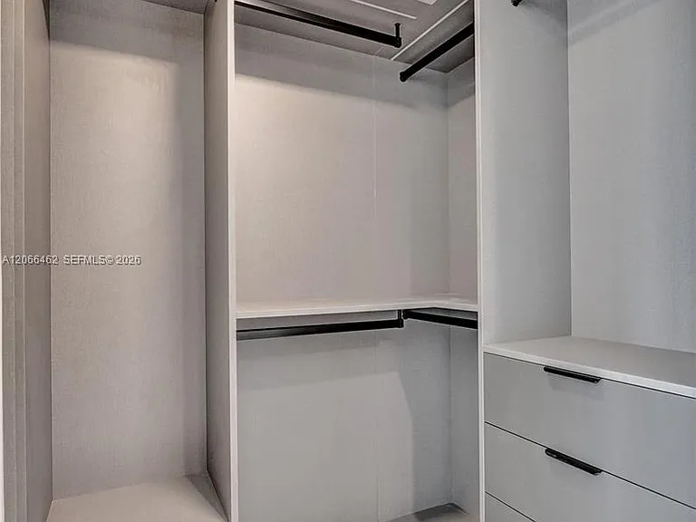 1170 E Hallandale Beach Blvd #1111 — Photo 28