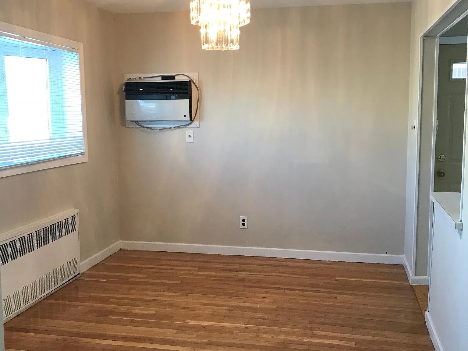 3 bed, $3,400 — Photo 3