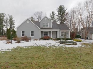 118 Brian Crest Ct, Schenectady, NY 12306