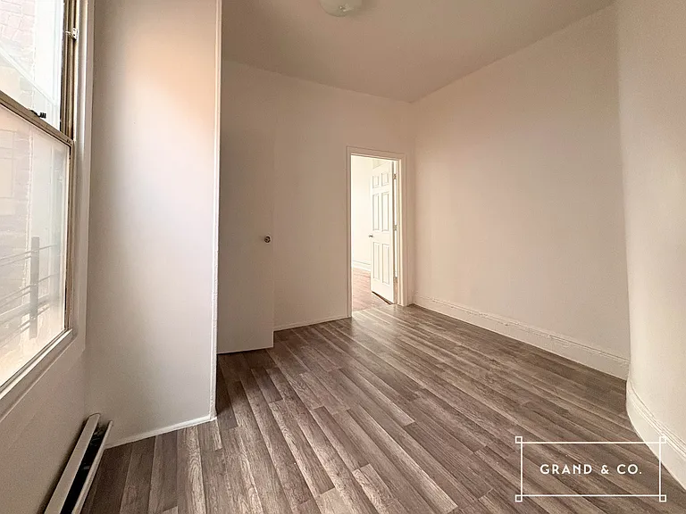 228 Hull St #1 — Photo 5