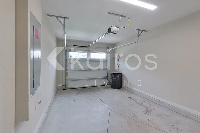 1319 Mull St — Photo 19