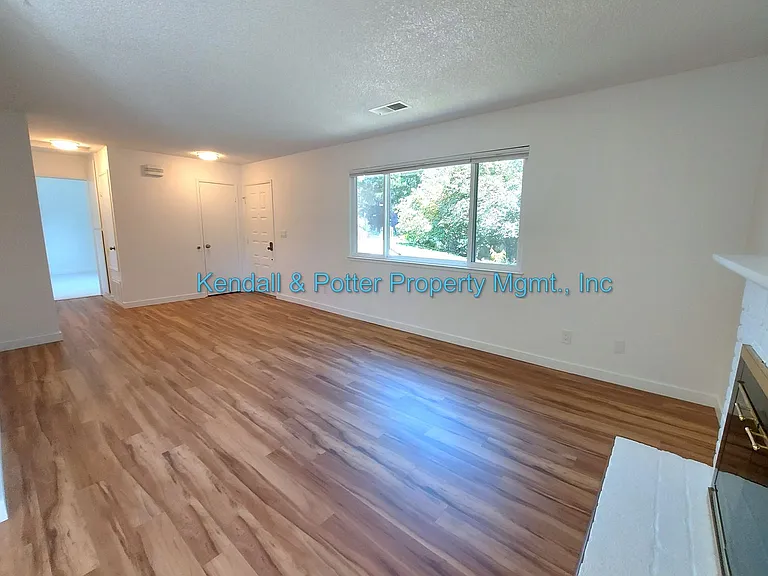 4230 Topsail Ct — Photo 10
