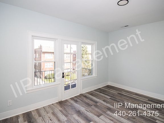 4th image of 3296 E 149th St #8