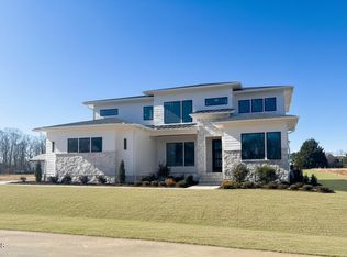 5856 Carriage Gate Dr, Raleigh, NC 27603