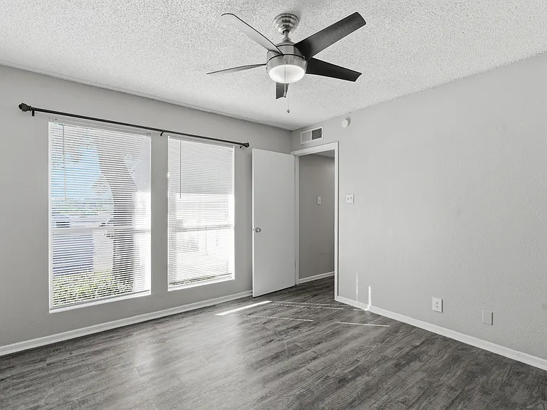 The Pointe at Babcock — Photo 23
