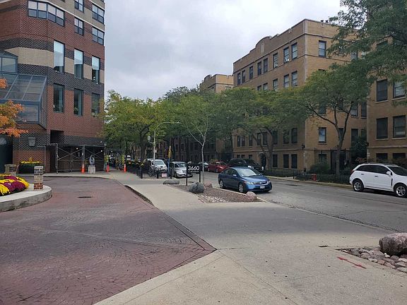 4th image of 3660 N Lake Shore Dr APT 511