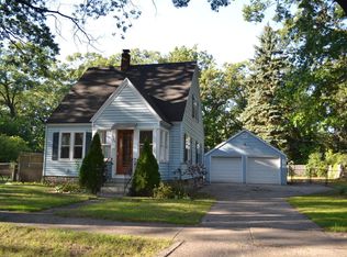 1060 E Isabella Ave, Muskegon, MI 49442