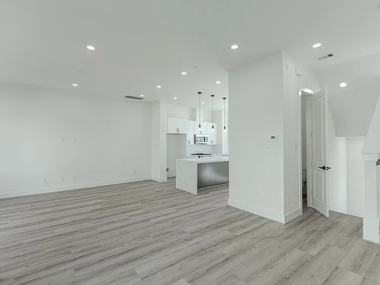 7735 Hammerly Blvd — Photo 19
