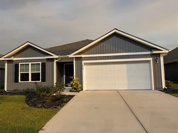 2069 Course Ln, Holly Ridge, NC 28445