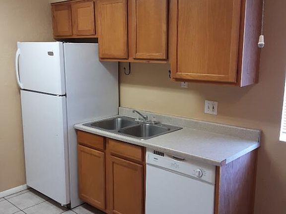 5th image of 2537 W Georgia Ave APT 16