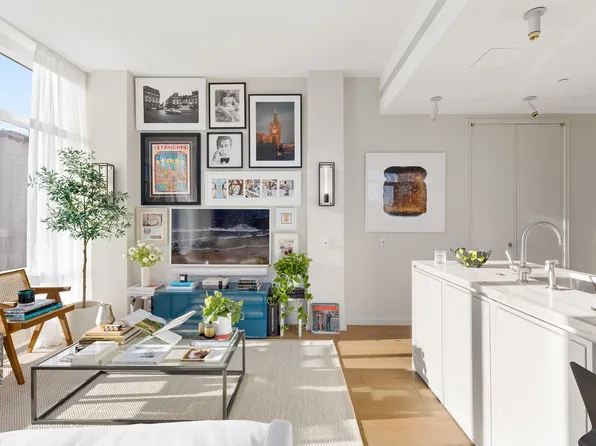 5 Beekman Street image 4 of 11