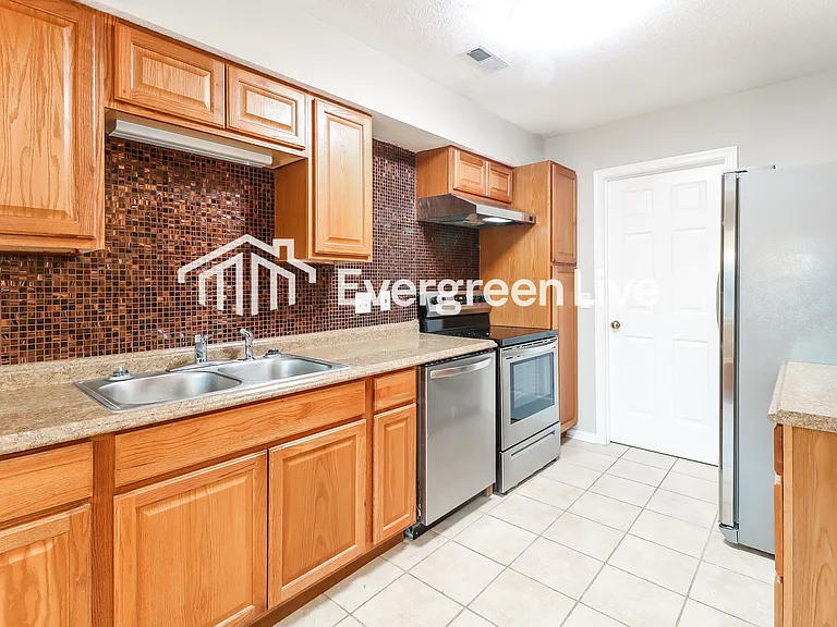 15 N Lake Loop — Photo 9