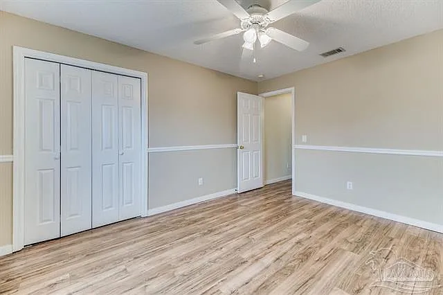 1249 Mazurek Blvd — Photo 2