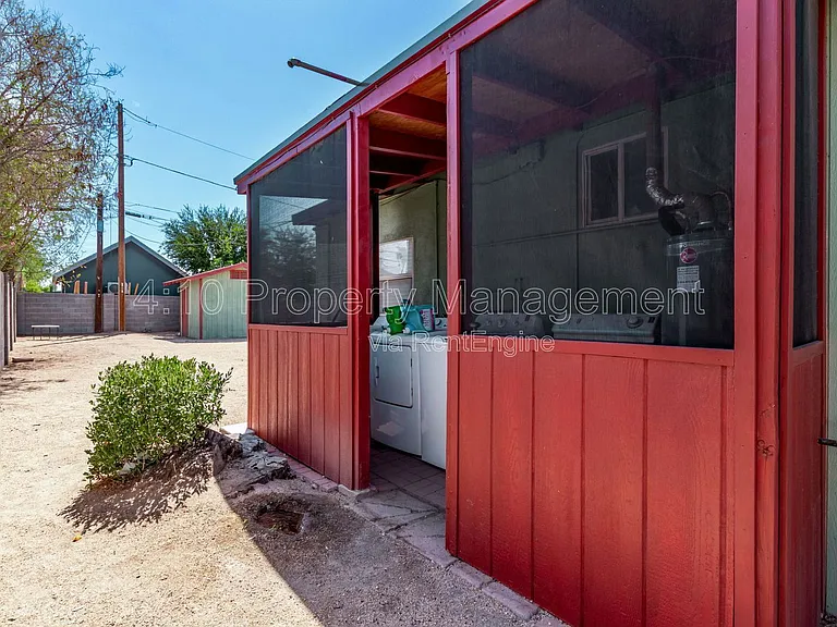 1117 N 13th St #1 — Photo 29