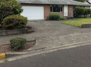 110 15th St SW, Puyallup, WA 98371