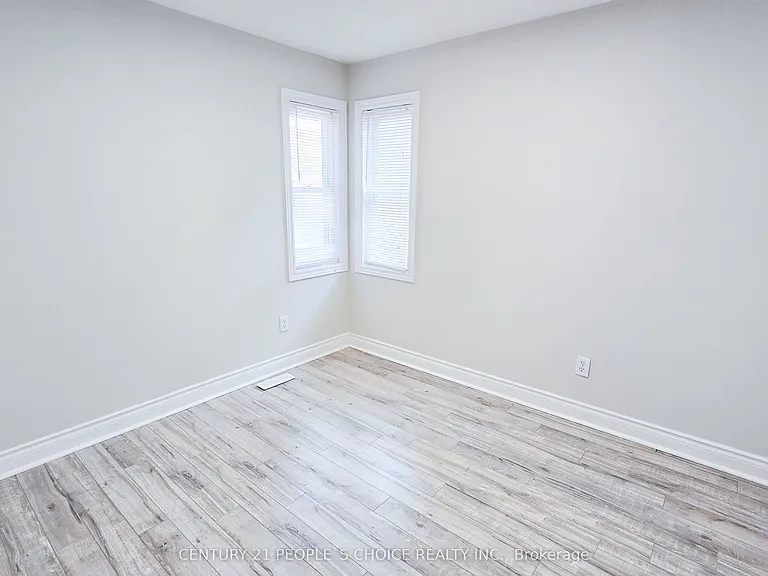 340 Perry Rd — Photo 21
