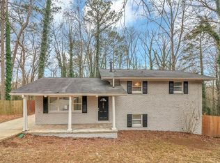 1963 Shannon Ridge Ct, Decatur, GA 30032