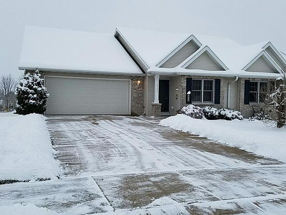 3rd image of 717 Herndon Dr