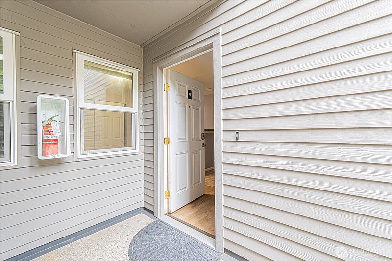 3rd image of 2609 S 272nd Street #33