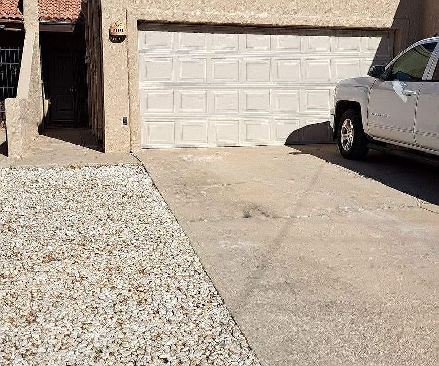 1st image of 102 E Riverside Dr APT G