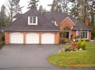 22432 76th Ave SE, Woodinville, WA 98072