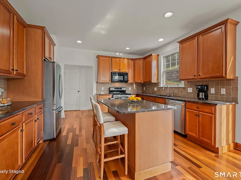 5 Rolling Hills Dr — Photo 21