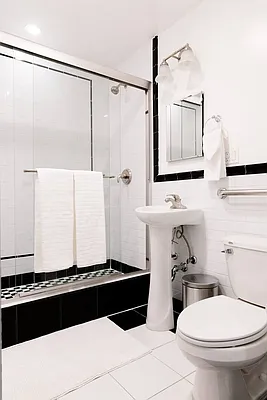 Rented by Dream Space Realty | media 14