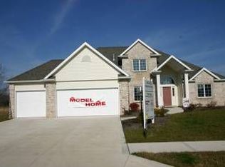 320 Nuthatch Dr, Warsaw, IN