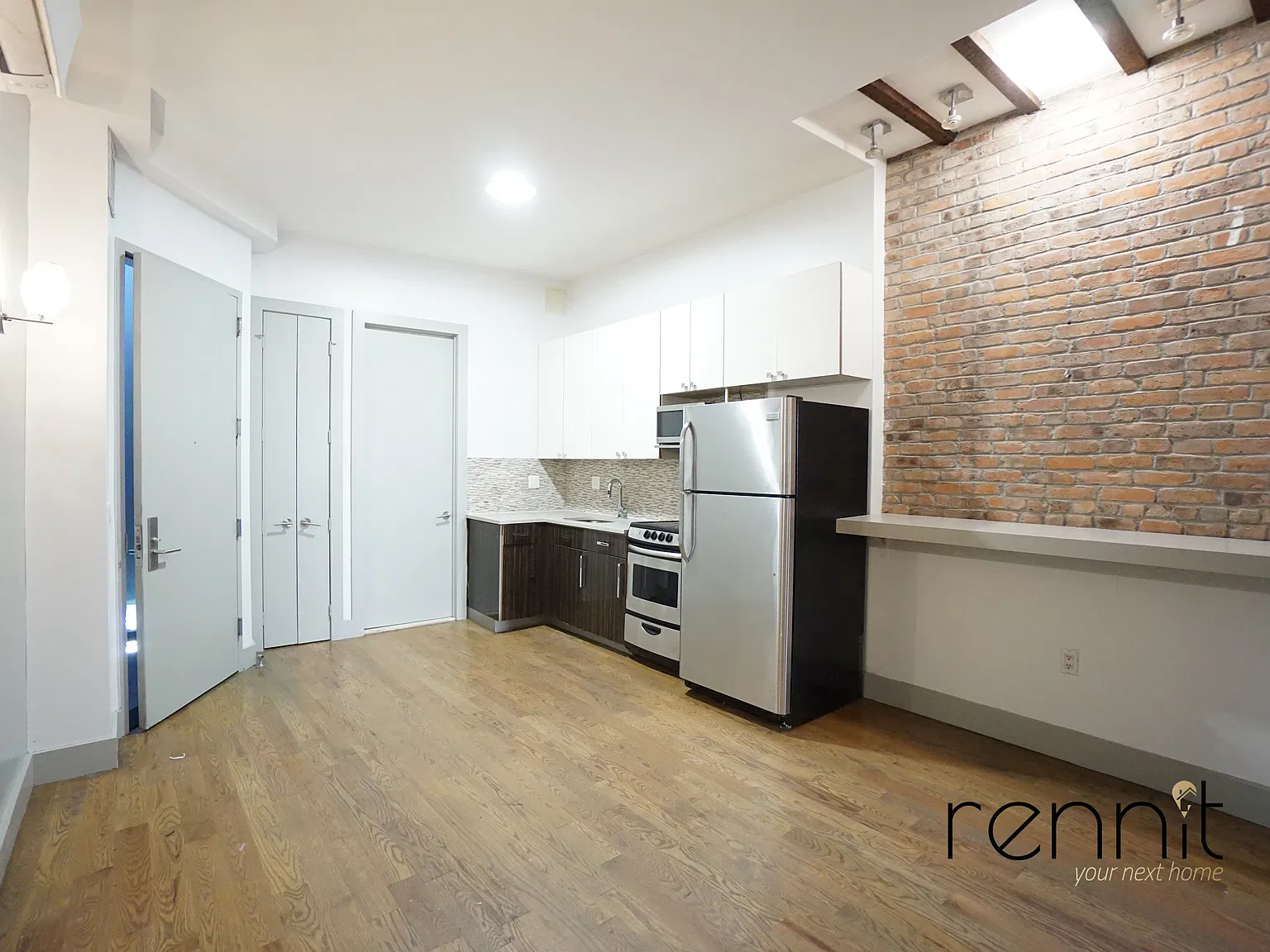 71 Stuyvesant Avenue — Photo 2