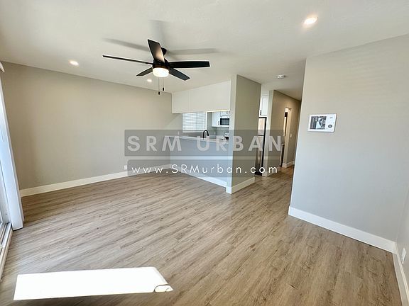 3rd image of 4102 Marlborough Ave APT 206