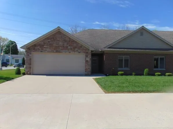 615 N Spruce St, Saint Marys, OH 45885