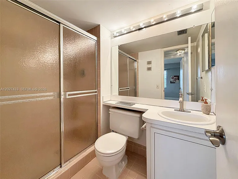 3300 W Rolling Hills Cir #509 — Photo 15