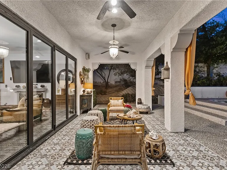10212 Stone Briar Ct — Photo 49
