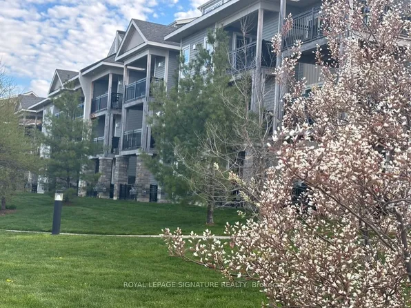 7 Anchorage Cres #304, Collingwood, ON L9Y 0Y6