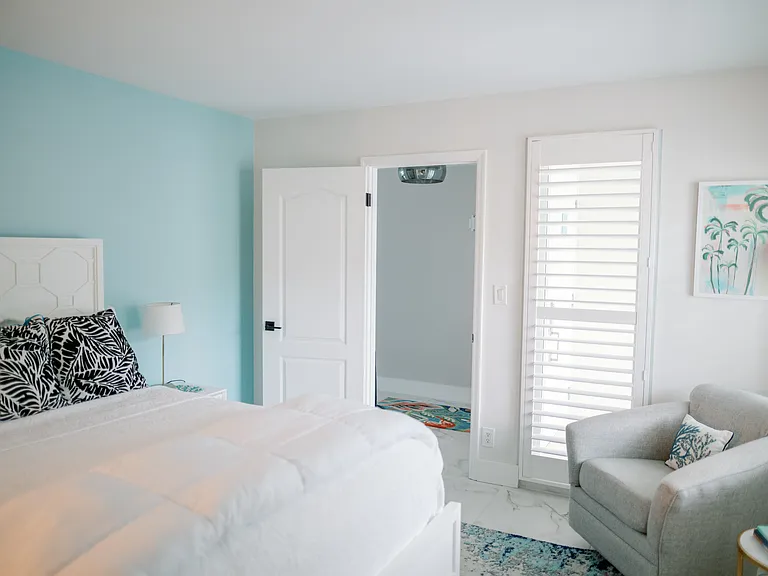 3443 Gulf Shore Blvd N #405 — Photo 5