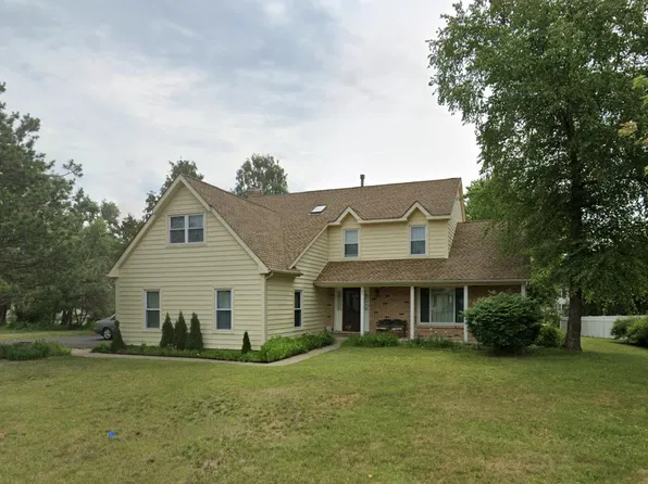 27 Gunning Ln, Langhorne, PA 19047
