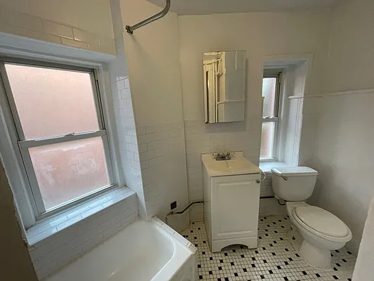 Rented by Spire Group | media 16