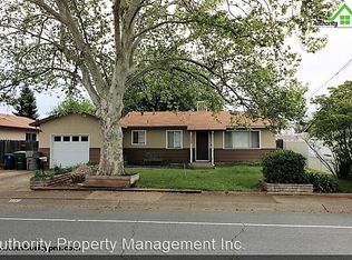 3565 Alta Mesa Dr, Redding, CA 96002