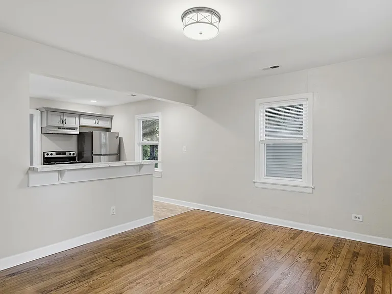 1224 Shirley Rd — Photo 4