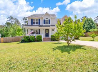 250 Cobblestone Dr, Spring Lake, NC 28390