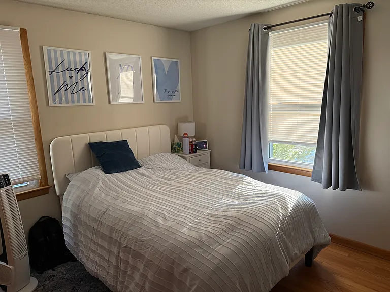 90 Robertson Dr — Photo 24