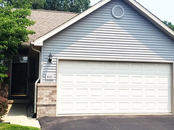 621 Ridge Ln, Tecumseh, MI 49286
