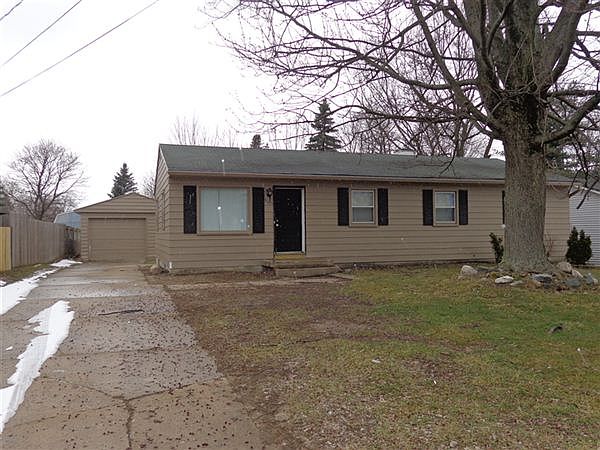 1st image of 5105 Maple Creek Ave SE