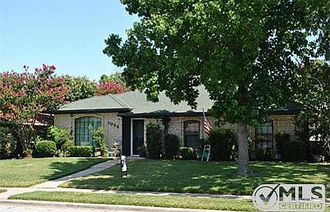 1st image of 1025 Goldenrod Dr