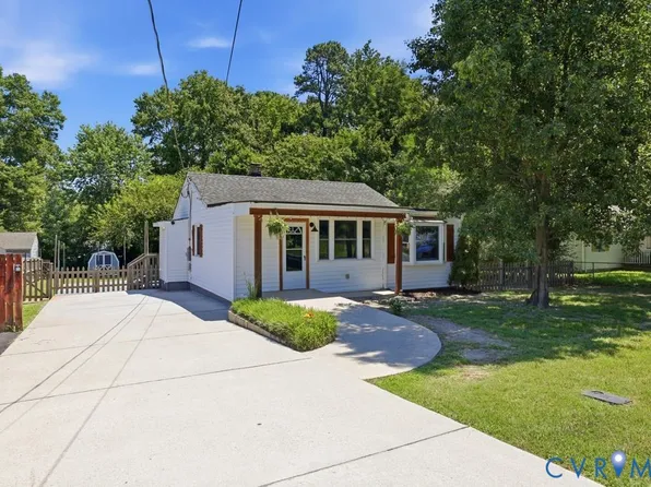 15911 Edgewood Dr, Chester, VA 23831