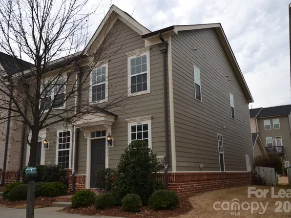 19904 Lamp Lighters Way, Cornelius, NC 28031