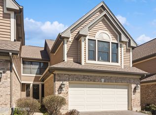508 Rosebud Dr N, Lombard, IL