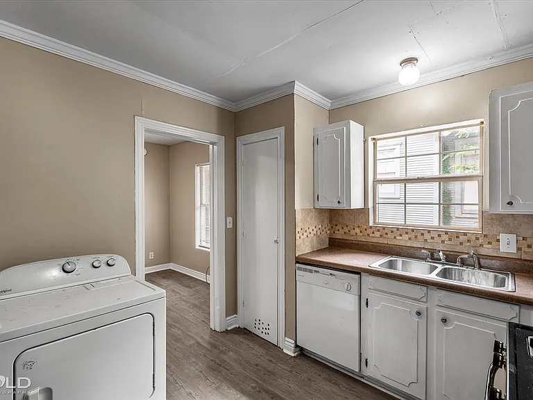 2623 Dillard St — Photo 15