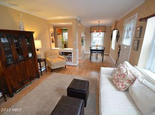 2802 S Abingdon St, Arlington, VA 22206